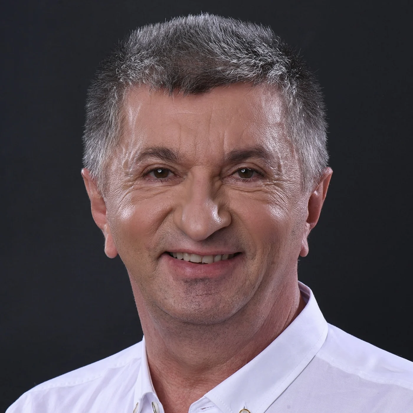 Dr. Ioan Cofar