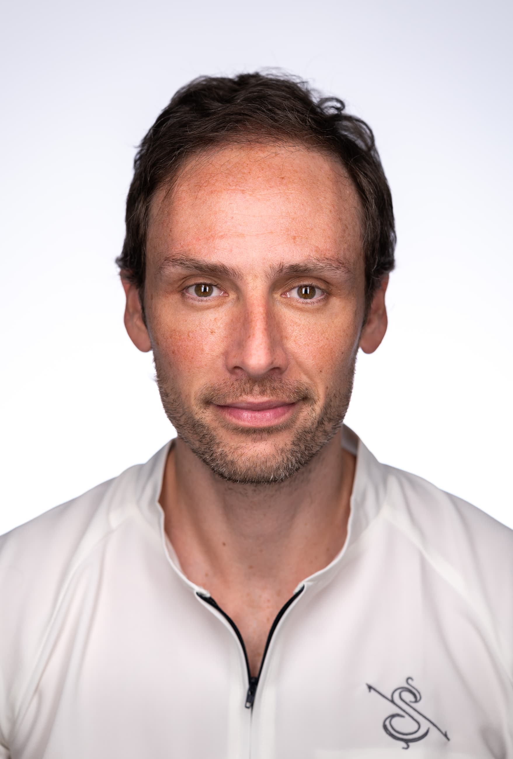doctors/L1021074-2.jpg